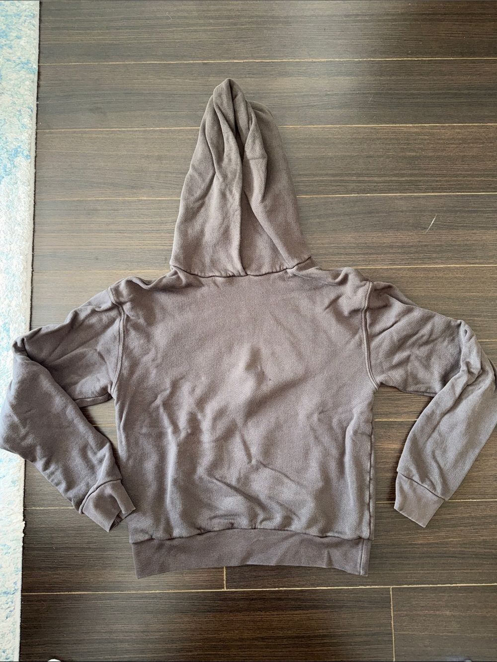 Perfect White Tee Heart Hoodie, small, chocolate brown - Picture 4 of 9